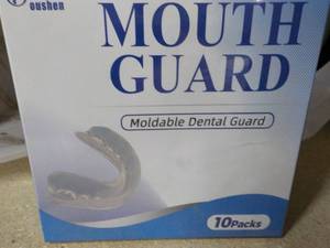 lot 232 image: 10 pack Moldable Guard...