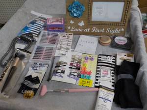 lot 235 image: Hair, Make Up , Frame and more...