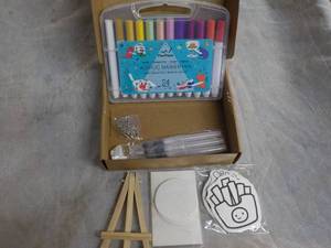 lot 247 image: Acrylic Marker Pen Kit...