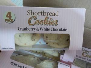 lot 336 image: Pace 24 boxes 4 packs Cranberry and...