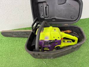 lot 58 image: Poulan 2375 Chainsaw
