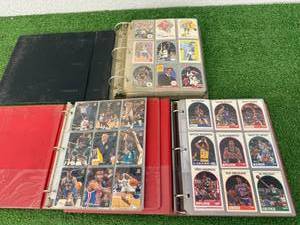 lot 81 image: Binders of Basketball Cards