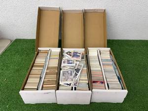 lot 90 image: Baseball Cards