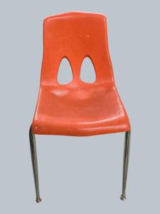 Lot of 8 Stackable Classroom Chairs