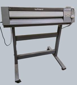 Roland ColorCAMM Pro PL-600 Sign Maker  31 Cutting Width