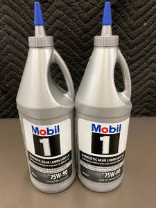 lot 47 image: Mpls - Mobil 1 75W-90 Synthetic Gear Lubricant LS - 946 mL (2 Bottles)