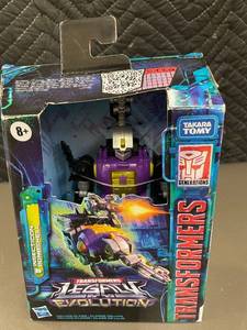 lot 53 image: Mpls - Takara Tomy Transformers Generations EvoFusion Insecticon Bombshell - Figure
