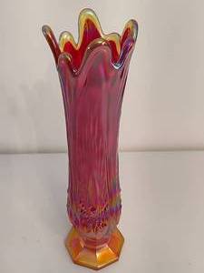 lot 5 image: Indiana Art Glass Iridescent Sunset Carnival Swung Glass Vase