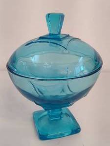 lot 17 image: Hazel Atlas Capri Blue Covered Candy Dish