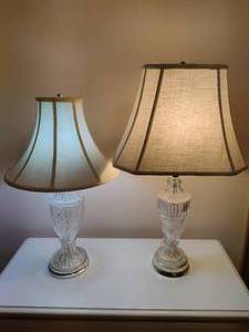 lot 130 image: Pair of Vintage Crystal Lamps
