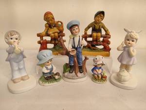 lot 97 image: Hummel, Enesco, Lefton & Misc Collectible Figurines