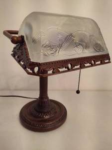 lot 139 image: Frosted Shade Bankers Desk Lamp