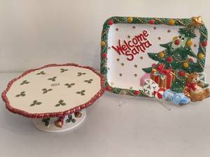 lot 149 image: Fitz & Floyd Holiday Serving Pieces