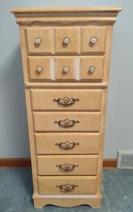 lot 137 image: Tall Lingerie Seven Drawer Dresser