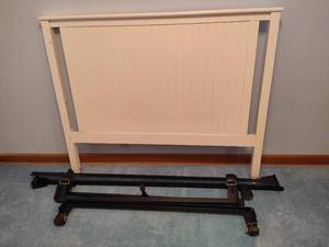 lot 138 image: White Full Sized Headboard & Rails