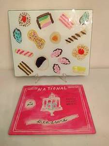 lot 197 image: Kate Spade for Lenox Food Prep Boards