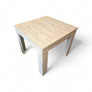 lot 44 image: Table 35x35x29