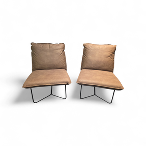 lot 69 image: 2 Contemporary Accent Chairs