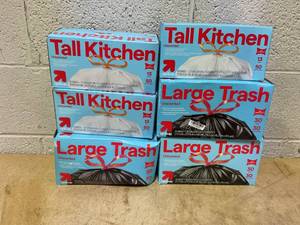 lot 407 image: LOT OF 6 up&up Trash Bags