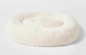 lot 72 image: Boots & Barkley Donut Bolster Dog Bed - Cream - XL - 42 Inches (L), 8 Inches (H) x 32 Inches (W)