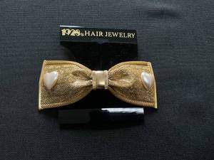 lot 87 image: 1928 Jewelry Womens Mesh Bow With Hearts Hair Barrette 14K Gold-Dipped