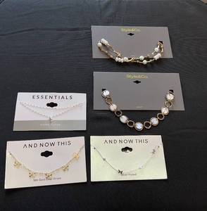 lot 350 image: LOT OF 5 Womens Anklets