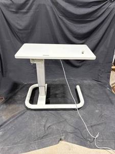 lot 2252 image: Adjustable Height Table