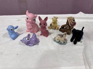 lot 2296 image: Assorted Animal Figurines Lot