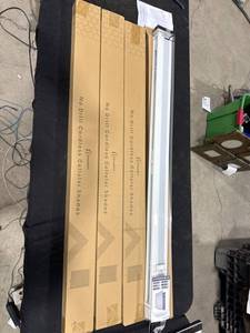 lot 2301 image: Grandekor Cellular Shades Lot