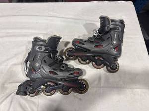 lot 2351 image: Rollerblade Advance W Skates