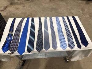 lot 2356 image: Assorted Blue Mens Neckties