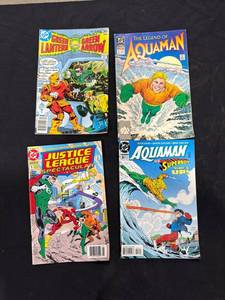 lot 2411 image: DC Comics Comic Book Lot
