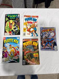lot 2418 image: Plastic Man DC Comic Lot