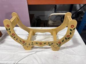 lot 2424 image: Wooden Floral Rocking Stand
