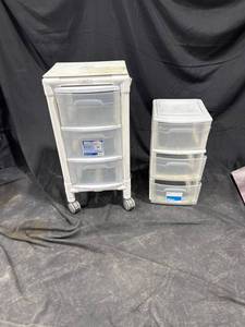 lot 2425 image: Plastic Drawer Storage Units