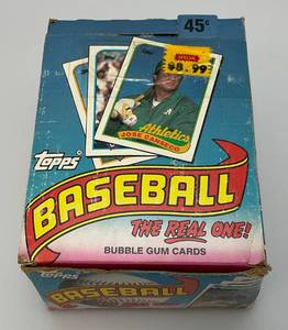 lot 8 image: 1989 Topps Baseball Cards Wax Packs In Original Box