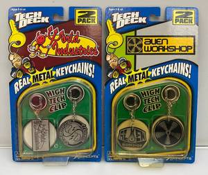 lot 35 image: Vintage 1999 Tech Deck High Tech Clip Real Metal Key Chains (New Old Stock)