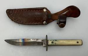 lot 56 image: Vintage Collectible 1930s-40s Miniature Colonial CUB HUNTER Fixed Blade With Leather Sheath Made In USA 2 18 Blade