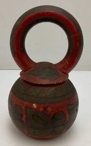 lot 62 image: Antique Holding Vessel Made In Russia 4 x 7 12