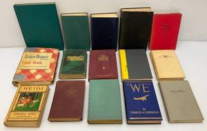 lot 206 image: Misc. Vintage And Antique Books