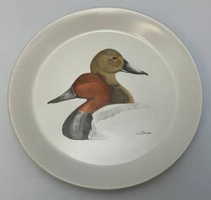 lot 218 image: VERY RARE Bennington Potters Canvas Back Ducks Plate 10 12 Bennington Vermont #1669 YA White Agate Pottery (Nice Condition)