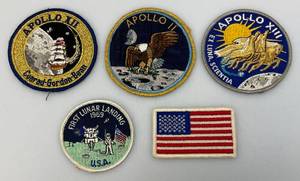 lot 232 image: 1960s Collectible APOLLO Landing Patches