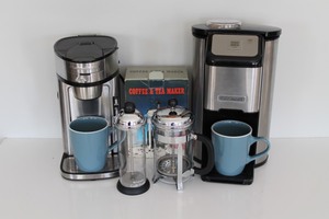 lot 64 image: Coffee Makers & Presses