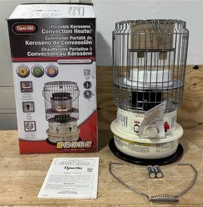 lot 9 image: Dyna-Glo Portable Kerosene Convection Heater 10.5K BTU