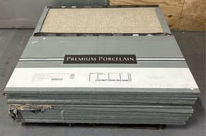 lot 13 image: Premium Porcelain HD LEONARDO VENATO POLISHED 28 Boxes, 448 sq feet total