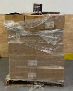 lot 15 image: Pallet of #AskGaryVee (roughly 560 books)