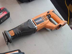 Ridgid� 18V Reciprocating Saw R844