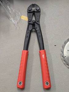 Milwaukee� CR-MO 14 Bolt Cutter 48-22-4014