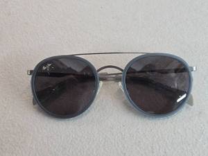 Sunglasses - Even Keel STG-5G by Maui Jim (Italy) M1534-020 (gun metal frame  neutral gray polarized lens)