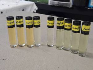 Lot of (9) Roll-On Perfumes - Jasmin (x3), Vanilla (x2), Lavendar (x4)